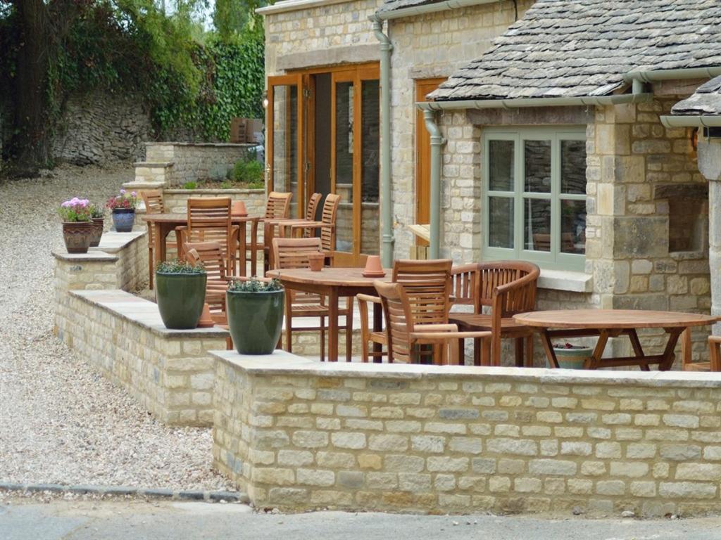 The Plough B&B Bourton-on-the-Water Exteriör bild
