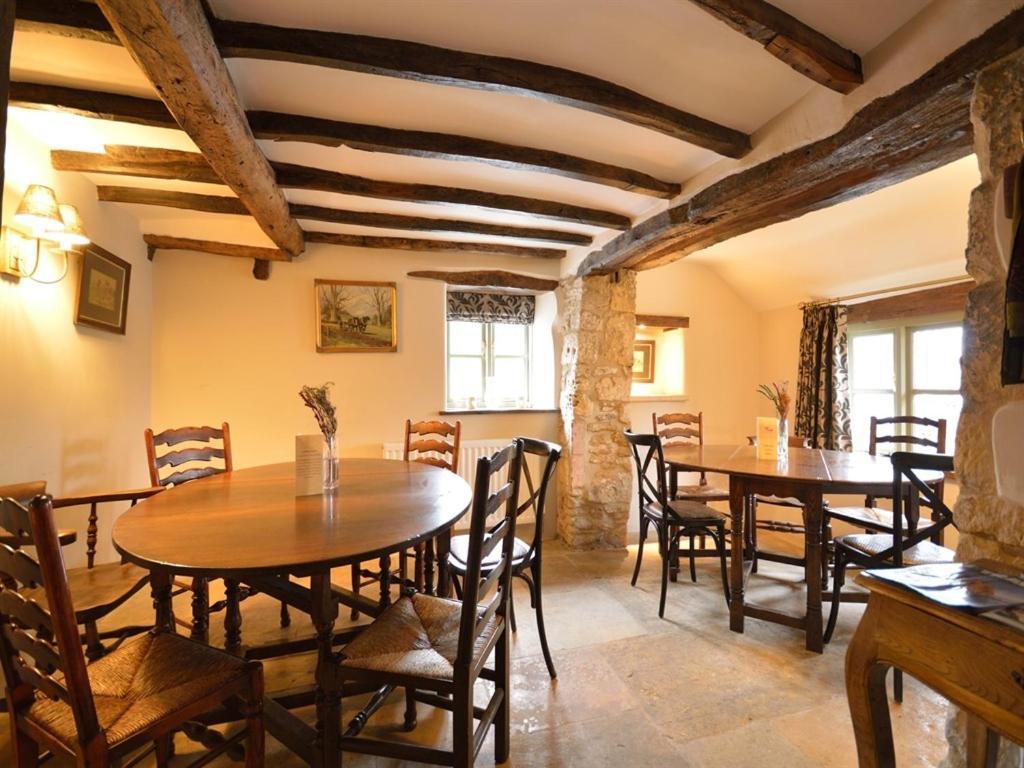 The Plough B&B Bourton-on-the-Water Exteriör bild